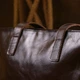 Жіноча сумка шкіряна Shvigel leather-16370 Коричнева - зображення 9