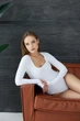 Жіночий трикотажний боді облягаючий з довгим рукавом Seventeen L-XL Білий (2000000176284) - изображение 9