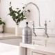 Парфюмированное жидкое мыло для рук Baylis & Harding Elements Lemon & Mint Hand Wash 500 мл - изображение 2