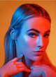 Светодиодная кольцевая LED лампа RGB MJ-33 с держателем для телефона и пультом 33 см белый/черный - изображение 7
