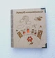 Деревянный блокнот "Щоденник виховательки" (на цельной обложке с ручкой) ежедневник из дерева для воспитателя - изображение 1
