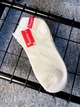 Низькі шкарпетки з написом Supreme One Size молочний NS30037 - зображення 1