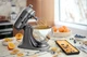 Кухонная машина KitchenAid Artisan 5KSM175PSEMS с откидным блоком серебряный медальон - изображение 5
