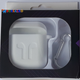 Силиконовый чехол Silicon Case для Airpods беспроводных наушников универсальный с карабином для зарядного кейса толщина 1.5 мм белый (8011BS) - изображение 4