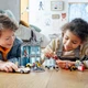 Zestaw klocków LEGO Super Heroes Zbrojownia Iron Mana 496 elementów (76216) - obraz 3