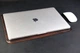 Кожаный чехол для MacBook Дизайн №1, натуральная кожа итальянский Краст, цвет коричневий, оттенок Вишня - изображение 5