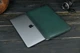 Кожаный чехол для MacBook Дизайн №2 с войлоком, натуральная кожа итальянский Краст, цвет Зеленый - изображение 3
