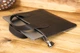 Кожаный чехол для MacBook Дизайн №43, натуральная Гладкая кожа, цвет коричневый оттенок Шоколад - изображение 1