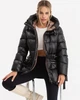 Женская зимняя куртка с капюшоном CLASNA 22D325CW Черная (XL) - изображение 1