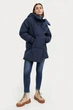 Подовжений жіночий пуховик oversize Finn Flare W20-12005-101 синє XS - зображення 2