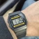 Чоловічий наручний годинник CASIO F-94WA-9 практичний Чорний з жовтим - зображення 7