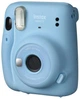 Камера моментальной печати FUJIFILM Instax Mini 11 Sky Blue + Фотопленка FUJIFILM Instax Mini Glossy (10 фото) - изображение 4