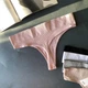 Женские стринги Ouno 3903 в рубчик, Пудра S/M - изображение 2