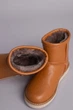 Женские зимние угги ShoesBand Рыжие натуральные кожаные на среднюю/широковатую стопу внутри цигейка 36 (23,5 см) (S39021-6з) - изображение 9