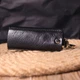 Патриотическая ключница Сердце GRANDE PELLE 16718 из натуральной глянцевой кожи Черный - изображение 7