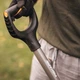Szpadel prosty Fiskars Ergonomic z zaokrąglonym ostrzem (1066710) - obraz 4