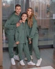 Женский светоотражающий костюм Family 54-56 оливка - изображение 3