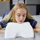 Ортопедична подушка тунель MEMORY PILLOW з нішою для руки та підтримкою шиї (біла) - зображення 8