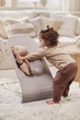 Кресло-качалка BabyBjorn Bliss Cotton Petal Quilt Sand grey, 7317680061171 - изображение 8