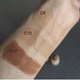 Матирующий консилер Makeup Revolution Matte Base Concealer "С10" 8 гр. Темно-бежевый - изображение 2