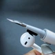 Многофункциональная ручка щетка для чистки AirPods, смартфонов, наушников, клавиатуры, гаджетов - изображение 5