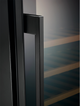 Винный шкаф ELECTROLUX EWUS020B5B - изображение 6
