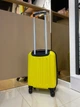 Чемодан для ручной клади под Ryanair Wizzair 40 х 30 х 20 лимонный - изображение 3