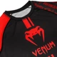 Рашгард Venum Logos Short Sleeves Rashguard Black Red (VENUM-03450-100-S) - изображение 5