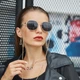 Сонцезахисні окуляри No Brand восьмигранні з ланцюжком Retro чорні із золотом - зображення 2
