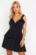 Сукня жіноча на бретельках з рюшками Boohoo Чорна (9874 XL/48) - зображення 1