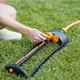 Zraszacz oszczędzający wodę Fiskars z metalową podstawą (6411501510334) - obraz 2