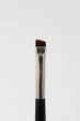 Кисточка для окрашивания бровей хной H3 со скосом Okis Brow black - изображение 2