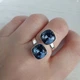 Комплект прикрас Hand Made з кристалами Swarovski темно-джинсового кольору - зображення 3