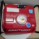 Бензиновый генератор 1,5 кВт KRAFT&DELE KD109R Польша Однофазный Переносной Бензогенератор 1500 Вт с ручным стартером Бытовой Электрогенератор на бензине 220В Красный - изображение 10