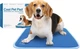 Нетоксичный охлаждающий коврик The Green Pet Shop Cool Pet Pad 40 см х 50 см для собак весом 4 кг - 9 кг - изображение 3