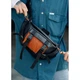 Велика чоловіча поясна сумка бананка Sambag DynamicDart чорно-помаранчева - изображение 7