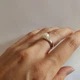 Серебряное кольцо с натуральным жемчугом 1.85ct, вес изделия 3,07 гр (2122289) - изображение 2