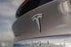 Значок эмблема крышки багажника Tesla Model X 1047854-00-A - изображение 4