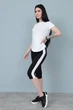 Женский спортивный костюм Fashion с бриджами 42/44 белый - изображение 2