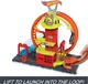 Ігровий набір Трек Хот Вілс Супер петля з пожежною станцією Hot Wheels Toy Car Track Set City Super Loop Fire Station (HKX41) - зображення 5