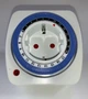 Таймер механический суточный Right Hausen HN-063021 белый - изображение 4