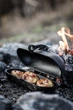 Жаровня для картофеля Petromax Cast-Iron Potato Cooker 30 см (4250435730812) - изображение 3
