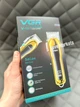 Професійна акумуляторна машинка для стрижки волосся VGR V-680 з функцією тримера і 4 насадками - зображення 7