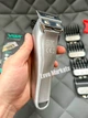 Професійна акумуляторна машинка для стрижки волосся VGR V-658 з функцією тримера і 4 насадками - зображення 5