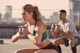 Гантеля Reebok Dumbbells RAWT-16152 Уні 2 кг 2 шт Сіра (88565201823 - зображення 4