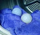 Білизняні м'ячики для прання Dryer Balls Original в комплекті з 2 штук для розбивання грудок - зображення 3