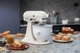 Планетарный миксер KitchenAid Artisan 5KSM175PSEAC с откидным блоком кремовый - изображение 8