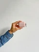 Элегантный силиконовый чехол для кейса Apple AirPods Pro с карабином, цвет пудровый - изображение 2