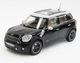 Модель автомобіля MINI Cooper S Countryman (R60) Absolute Black, Scale 1:18 - зображення 1
