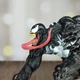 Фигурка игрушечная "Веном" из вселенной Marvel, статуэтка из ПВХ пластика Venom 14 см Black - изображение 2